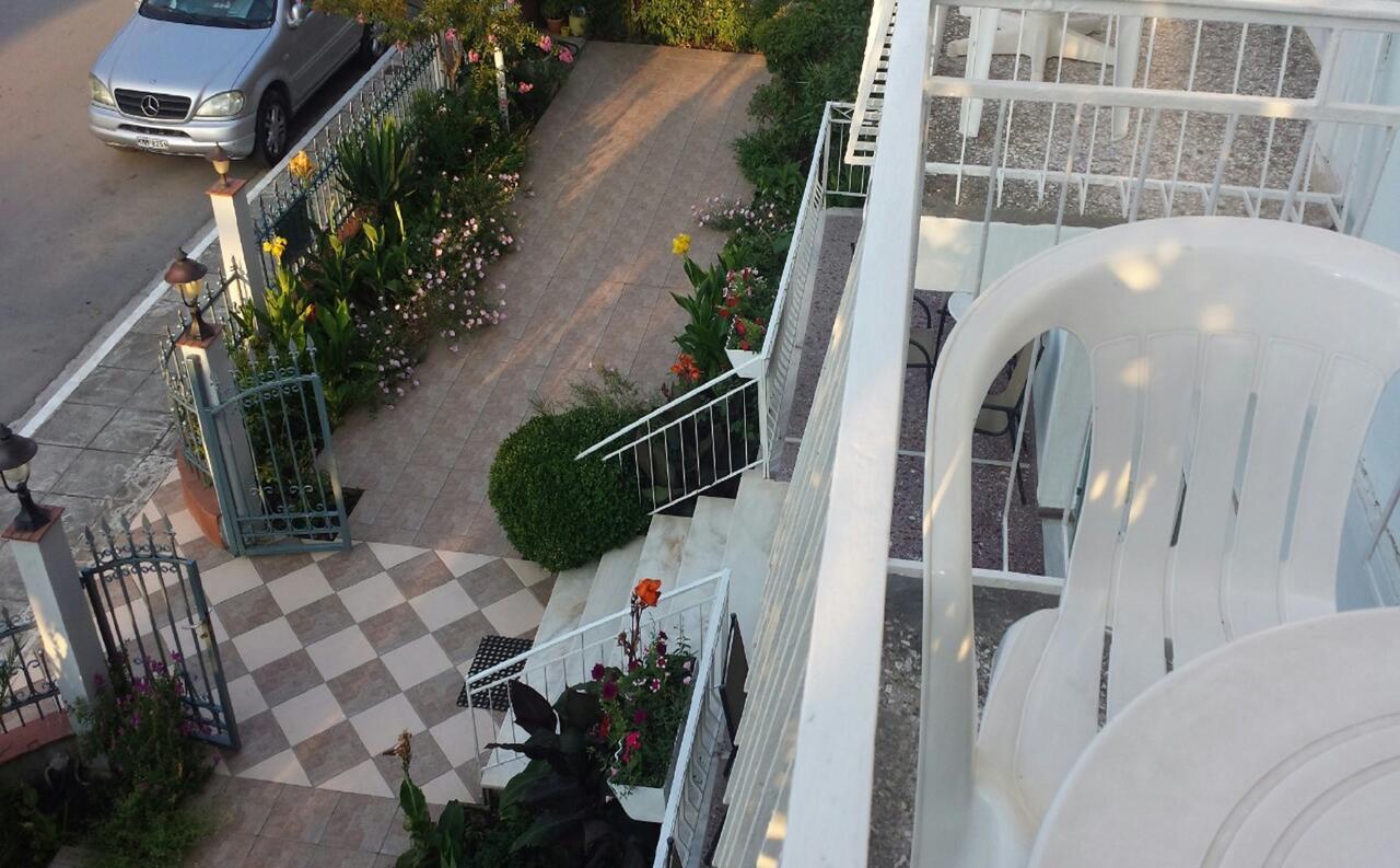 Pagonion Hotel Kamena Vourla Bagian luar foto