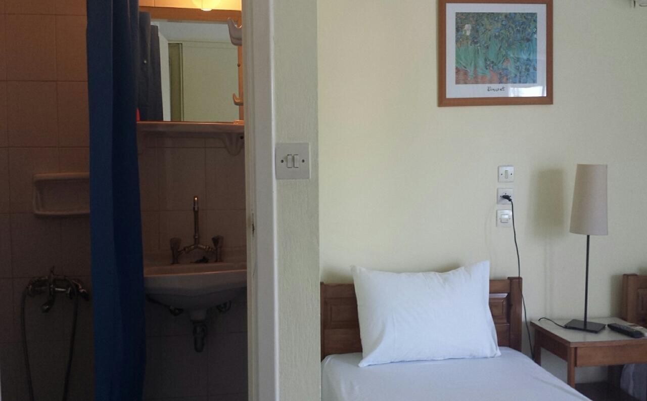 Pagonion Hotel Kamena Vourla Bagian luar foto